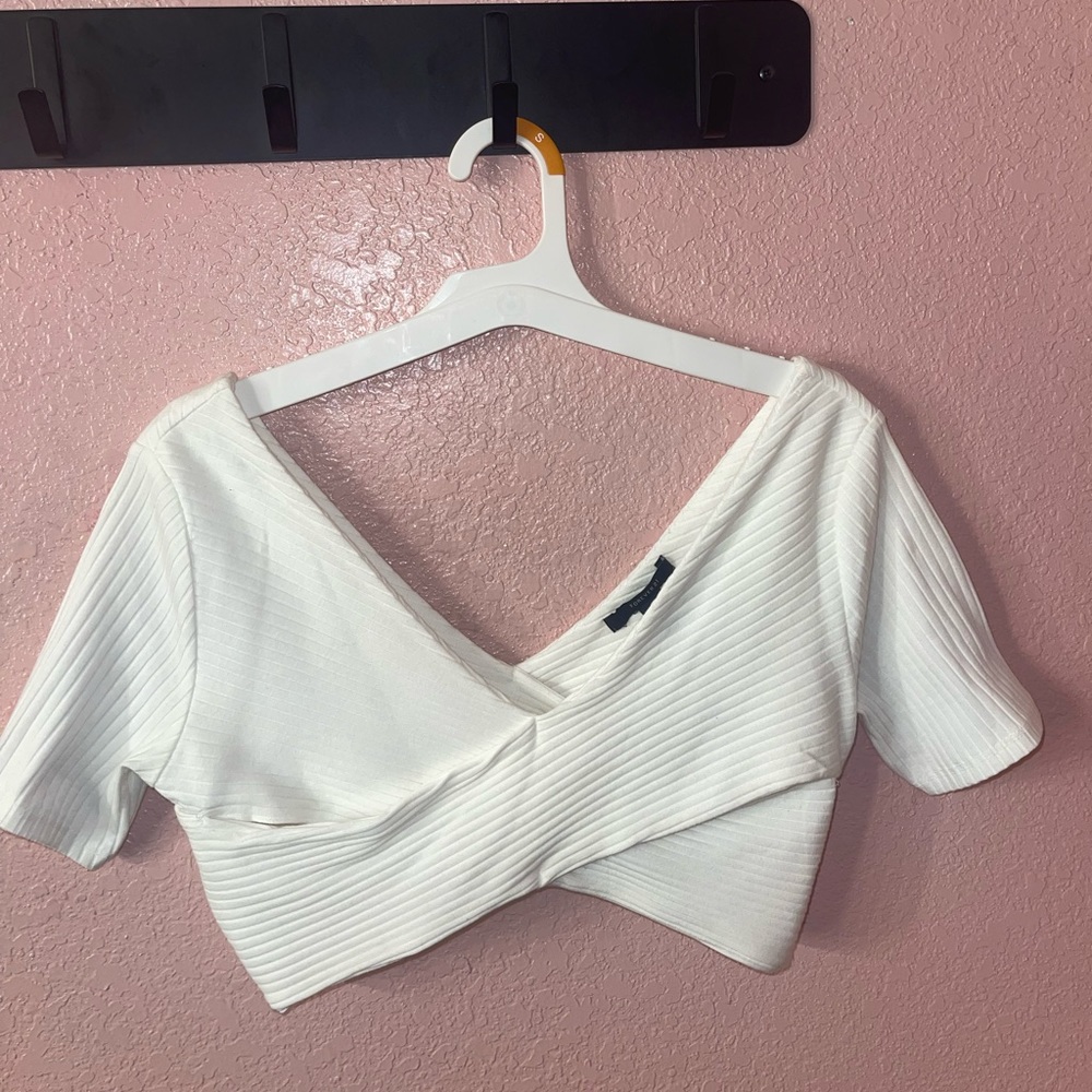 Medium White Criss Cross design Crop top